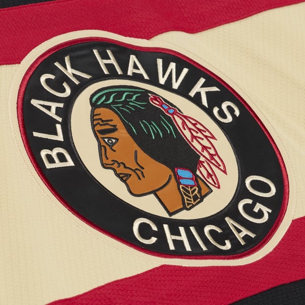 Men's Chicago Blackhawks Jonathan Toews Mitchell & Ness Black 2009/10 Power Play Jersey - Image 5