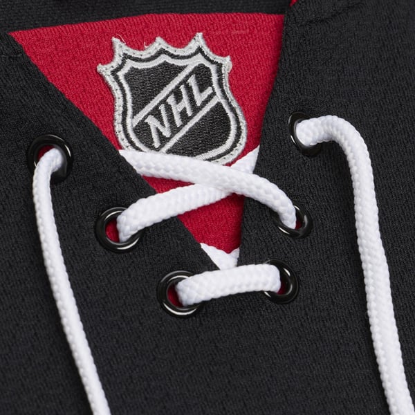 Men's Chicago Blackhawks Jonathan Toews Mitchell & Ness Black 2009/10 Power Play Jersey - Image 10