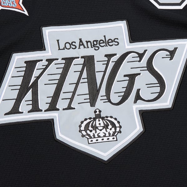Men's Los Angeles Kings Wayne Gretzky Mitchell & Ness Black Big & Tall 1992/93 Blue Line 2.0 Jersey - Image 5