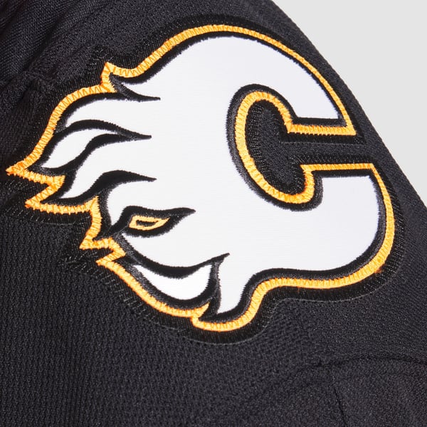 Men's Calgary Flames Fanatics Black Alternate Premium Jersey - Image 12