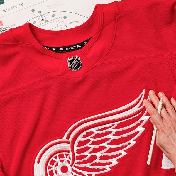 Men's Detroit Red Wings Fanatics Red Home Authentic Pro Custom Jersey - Image 7