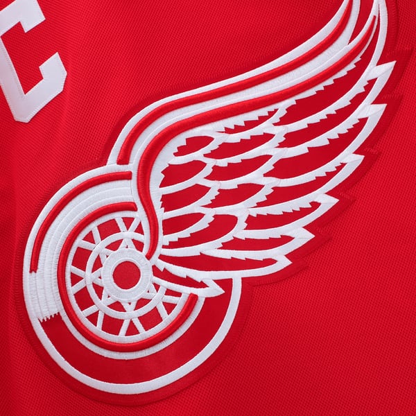 Men's Detroit Red Wings Fanatics Red Home Premium Jersey - Image 5