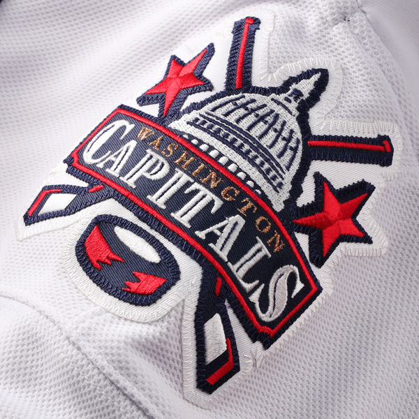 Men's Washington Capitals  Fanatics Red Alternate Premium Jersey - Image 7