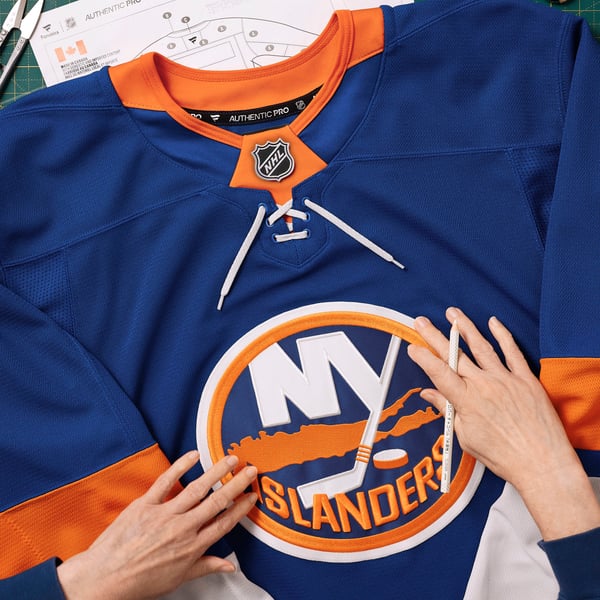 Men's New York Islanders Fanatics Royal Home Authentic Pro Custom Jersey - Image 7