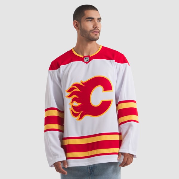Men's Calgary Flames Fanatics White Away Premium Jersey - Image 5