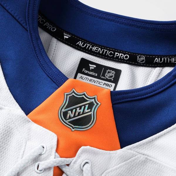 Men's New York Islanders Fanatics White Away Authentic Pro Jersey - Image 5