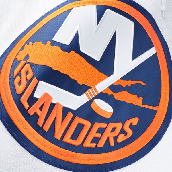 Men's New York Islanders Fanatics White Away Authentic Pro Jersey - Image 6
