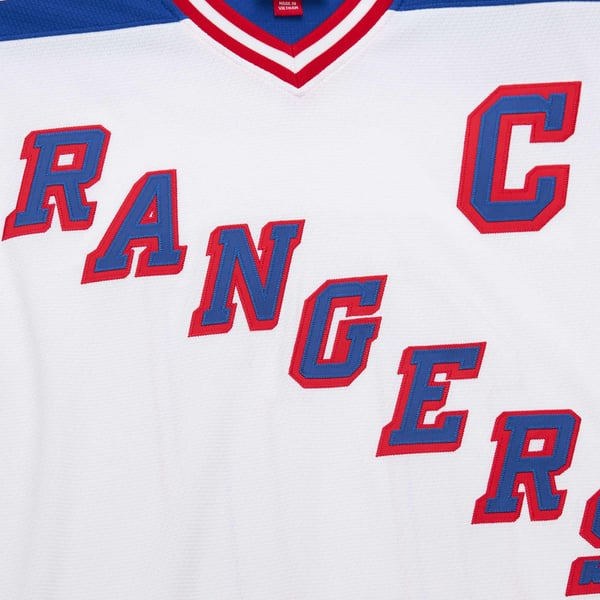 Men's New York Rangers Mark Messier White 1993-94 Power Play Jersey - Image 5