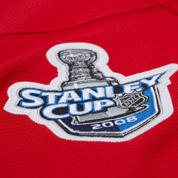 Men's Detroit Red Wings Dominik Hasek Mitchell & Ness Red 2007-08 Power Play Jersey - Image 5