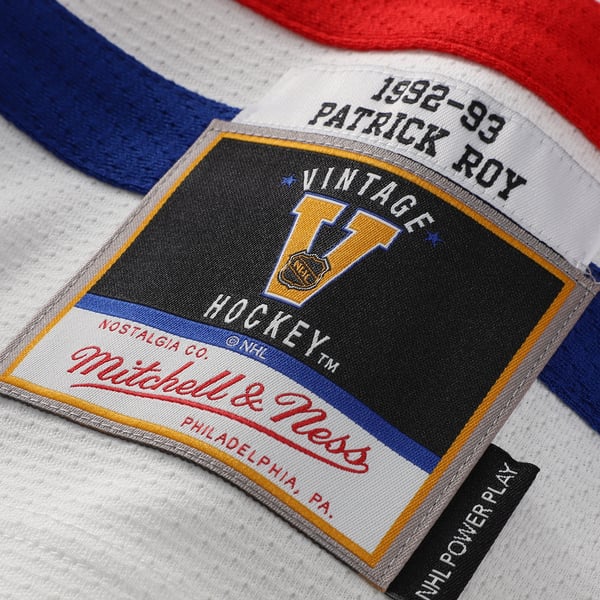 Men's Montreal Canadiens Patrick Roy Mitchell & Ness White 1992 Power Play Jersey - Image 7