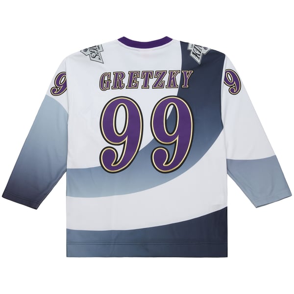Men's Los Angeles Kings Wayne Gretzky Mitchell & Ness White Big & Tall 1995-96 Blue Line 2.0 Jersey - Image 4